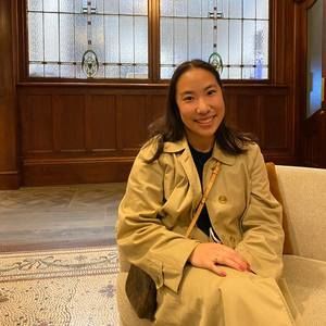 Meet your Posher, Becky